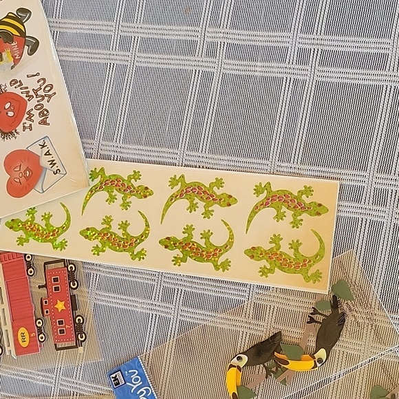 Vintage Lot of 8 Sticker Packages - New - Picture 4 of 12